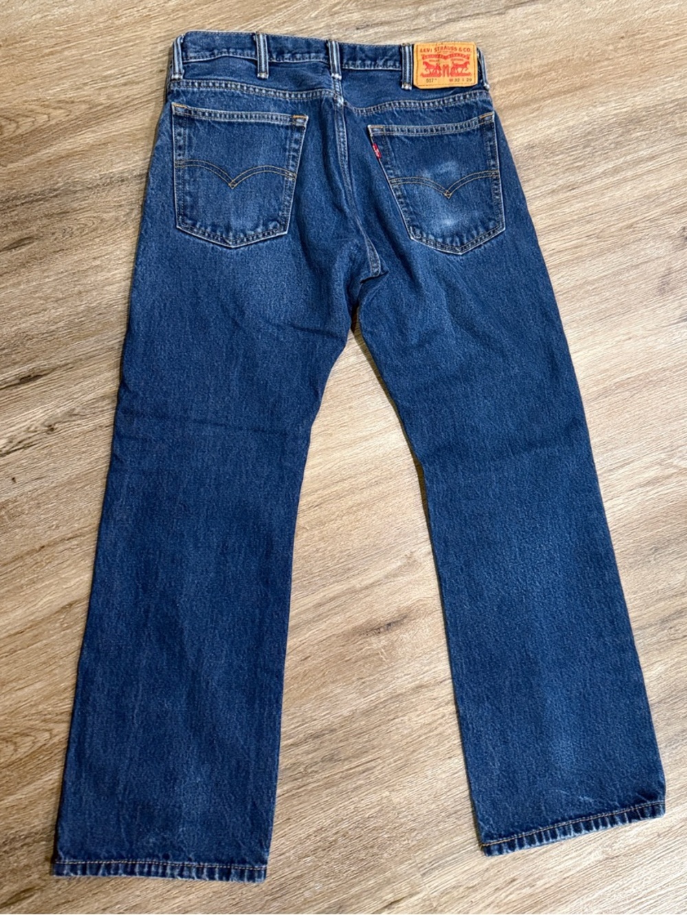 Levi's 517 Men's Indigo Medium Dark Blue Jeans 32-29